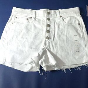 Gap size 10/30 high rise shorts